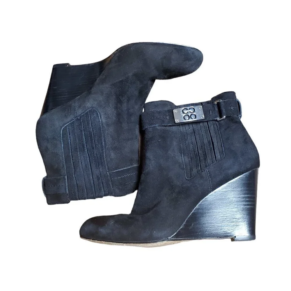 Coach Letty Suede Ankle Wedge Heel Boots Bootie Metal Logo Black Womens‎ 7.5 B